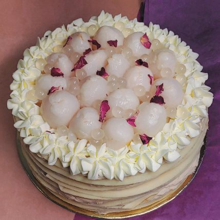 Sip, Savor, Celebrate: Experience the Fusion of Flavors in Our Milk Tea and Lychee Crepe Cake - A Symphony of Sweet Elegance!