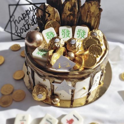 Luxurious Mahjong Cake with Golden Chocolate and Money Decorations | iCake Melbourne