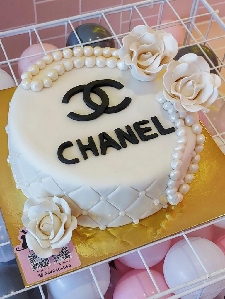 Fondant Chanel Logo Cake iCake Custom Birthday Cakes Fondant Chanel Logo Cake iCake Custom Birthday Cakes