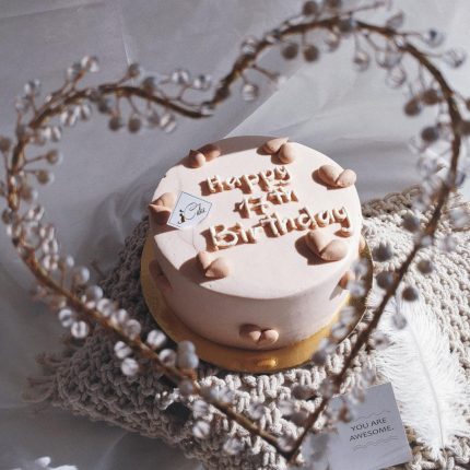 Delightful Heart and Wording Cake Designs | Unique Creations by iCake