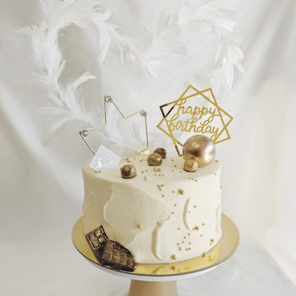 Exquisite Gold Ball Feather Heart Cake | iCake Melbourne