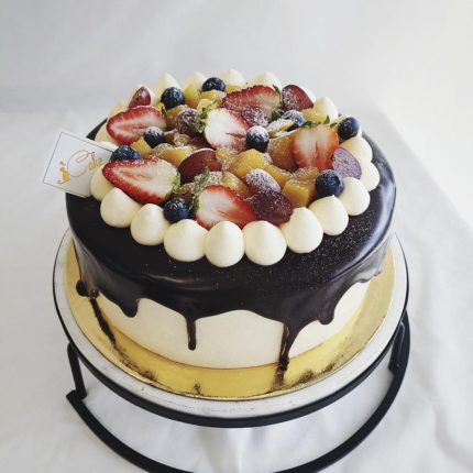 Peach Chiffon with Chocolate drip