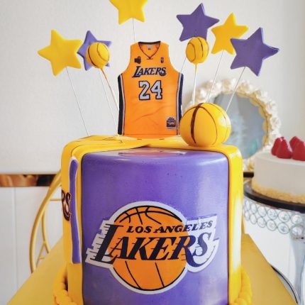 Slam Dunk Celebration: Basketball Lakers Cake | iCake Melbourne