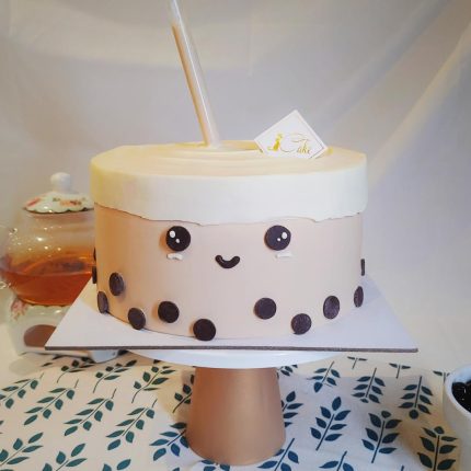 Bubble Tea Surprise Cake – Cute Milk Tea Cake with Hidden Drink & Pearls | iCake Melbourne