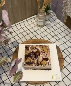 Indulge in Decadence: Our Heavenly Chocolate Cheesecake - A Rich Fusion of Flavors to Delight Your Senses!