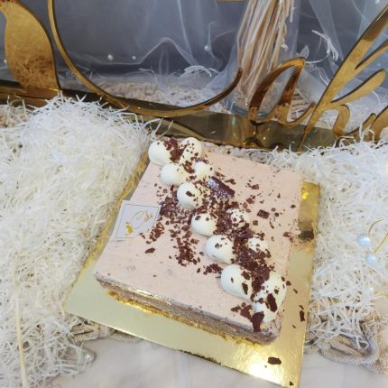 Indulge in Decadence: Our Heavenly Chocolate Cheesecake - A Rich Fusion of Flavors to Delight Your Senses!