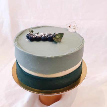 Elevate Your Celebration with Chic Sophistication: Korean Grey Cake | iCake Melbourne