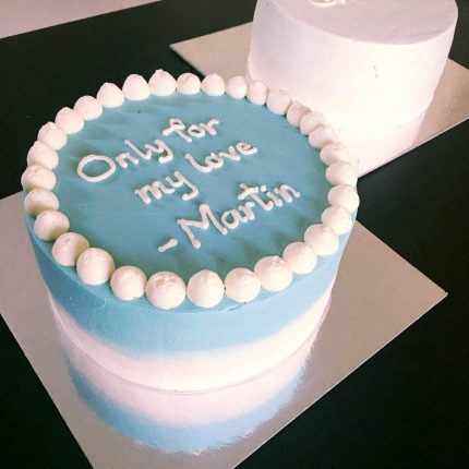 Refreshingly Sweet: Peppermint Green Wording Cake | iCake Melbourne