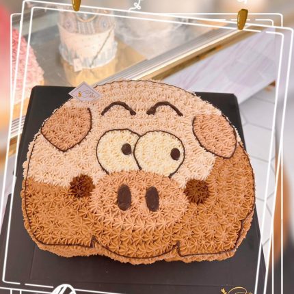 Cutie Piggy Cake: Melbourne's Adorable Oink-tastic Dessert Delight by iCake