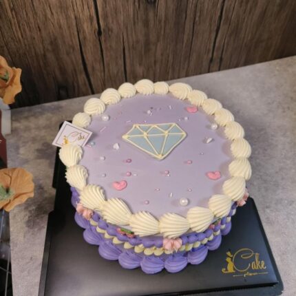 Timeless Elegance: Sparkling Diamond Vintage Cake | iCake Melbourne