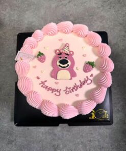 Embrace Sweetness with Lots-o'-Huggin' Bear Cake