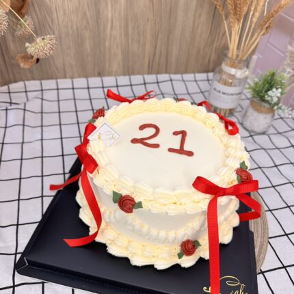 Vintage White Cake with Red Ribbons | iCake Melbourne