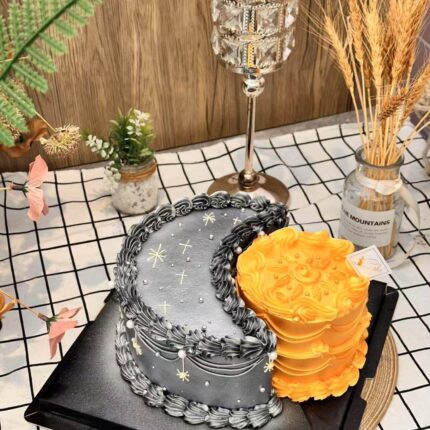 Sun and Moon Harmony Cake | iCake Melbourne