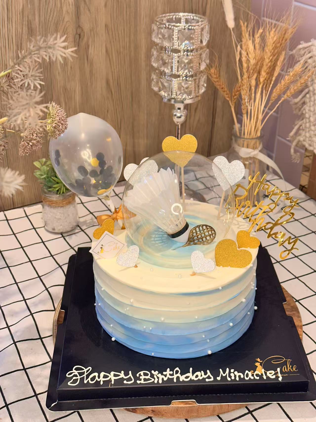 wecom-temp-258931-f940af5717d510159087b5784138d3fb blue gradient birthday cake