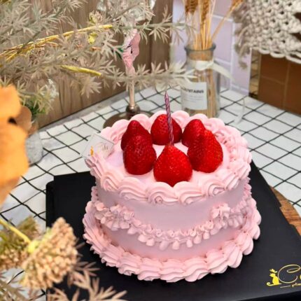 Pink Vintage Strawberry Cake – iCake Melbourne
