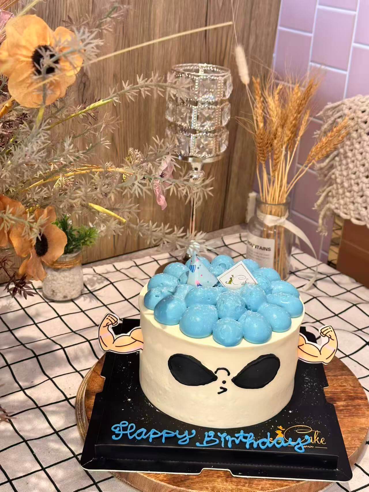 Muscle Cool Dog Cake - Image 2