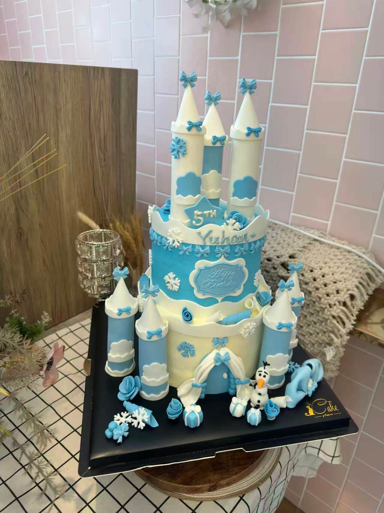 Disney Frozen Castle Cake - Elsa's Castle Cake - Image 3