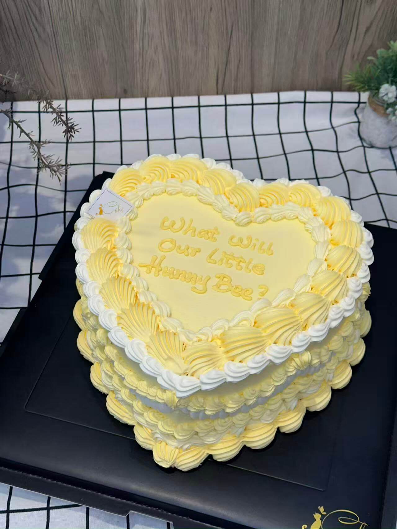 Yellow Vintage Heart Cake – Elegant Retro Heart Cake by iCake Melbourne - Image 3