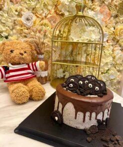 The Rocky Road Oreo Chiffon: Melbourne’s Ultimate Chocolate Drip Indulgence