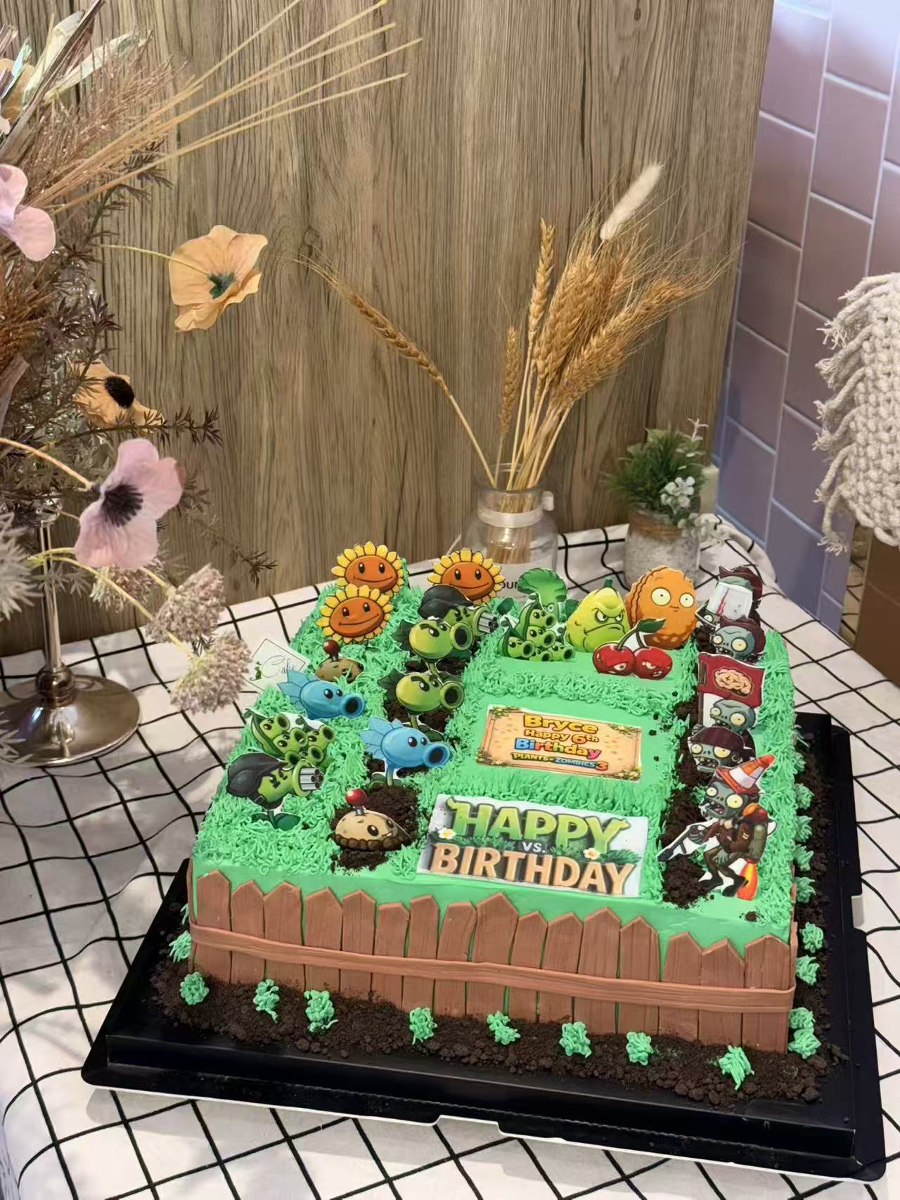 The Garden Guardian Square: The Plants vs. Zombies Cake - Image 2