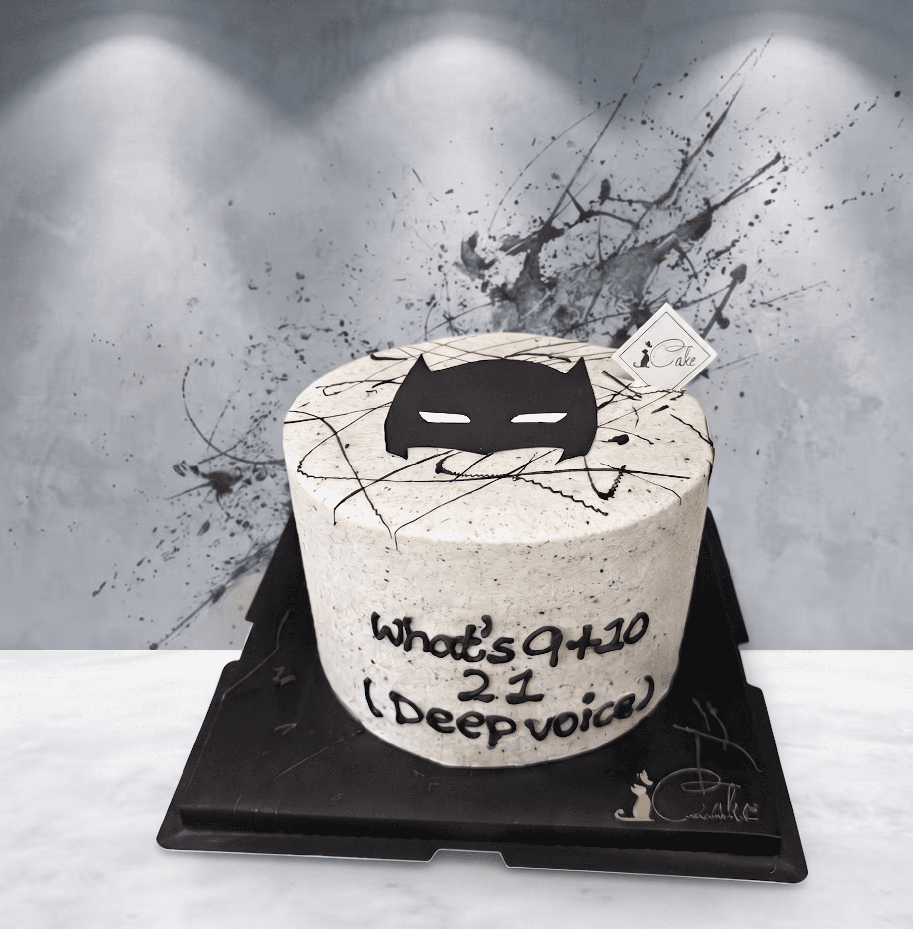 The Gotham '21' Custom Batman Cake
