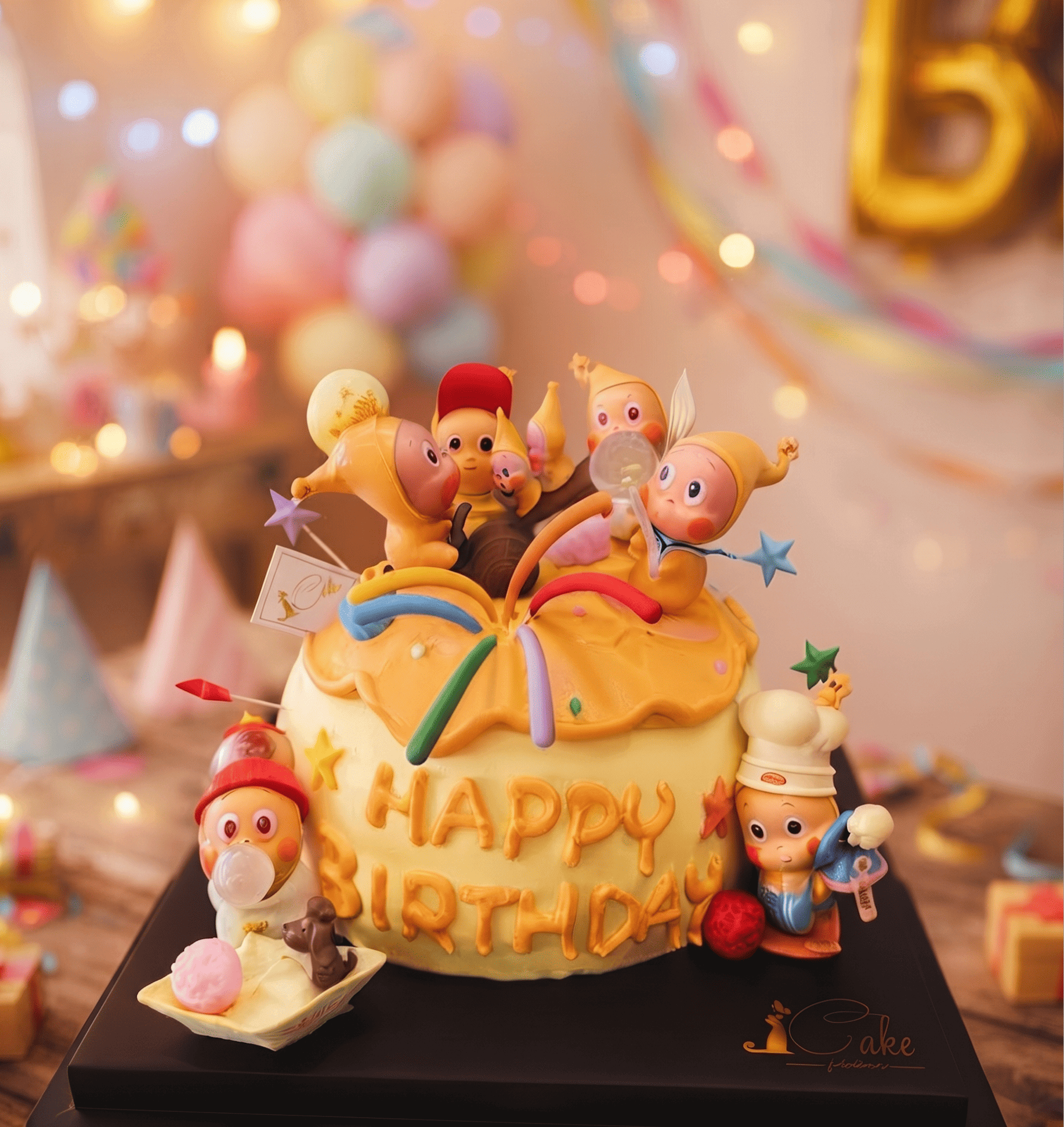 The Starlight Diorama: Twinkle Twinkle Theme Cake
